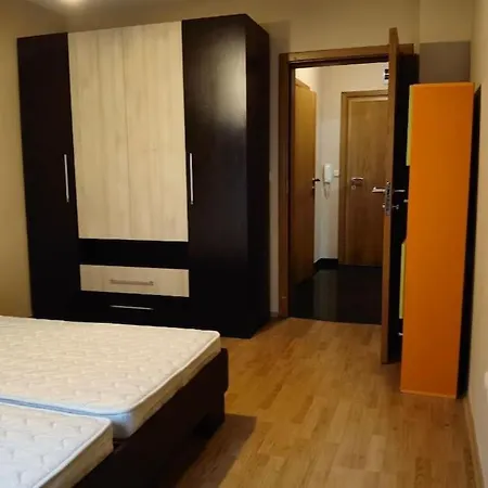 Volov 37 Apartament *
